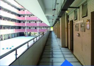市教育局廣大附中（大學(xué)城校區(qū)）教學(xué)樓、行政樓及學(xué)生宿舍走廊地面防滑施工項(xiàng)目